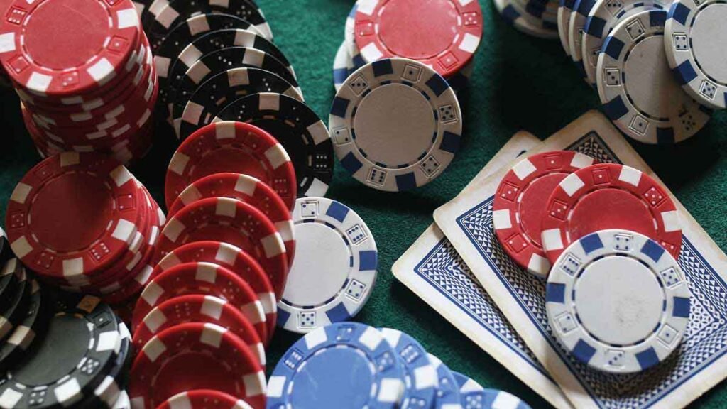 Tỷ lệ tay bài Poker